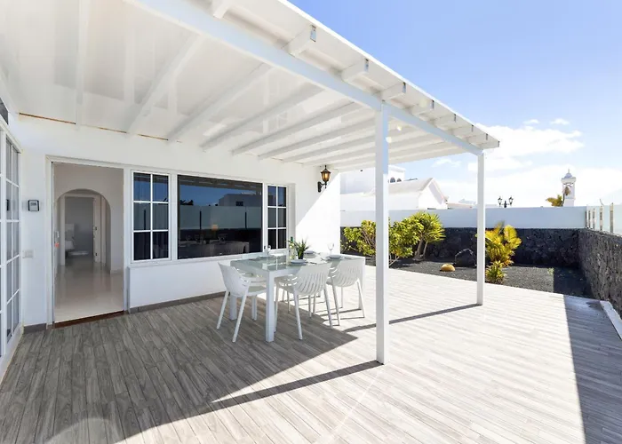 Villa Casa La Graciosa 2a 2 By Escape *