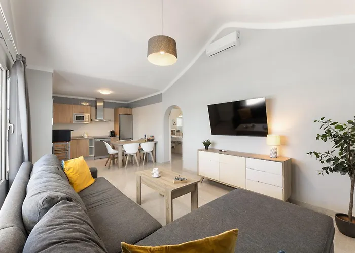 Casa La Graciosa 2a 2 By Escape Puerto del Carmen (Lanzarote)