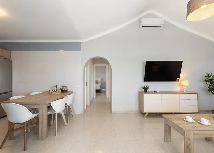 Villa Casa La Graciosa 2a 2 By Escape Puerto del Carmen (Lanzarote)